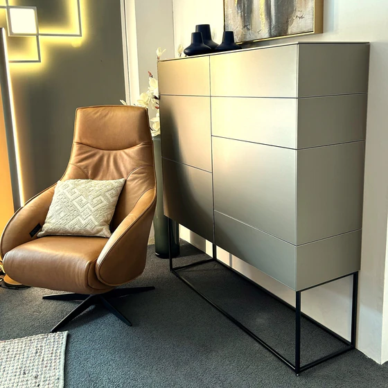 Kettnaker Soma Alu Bronze Designmöbel Sauerland Möbel Zeppenfeld Olpe DERA Signa TW268 Relaxsessel (2)