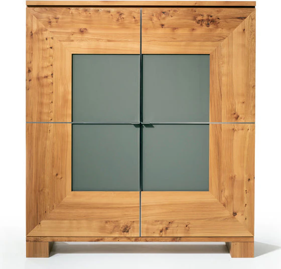 Scholtissek mittlerer Schrank Varus knorrige Eiche mit anthrazitfarbigem Glas