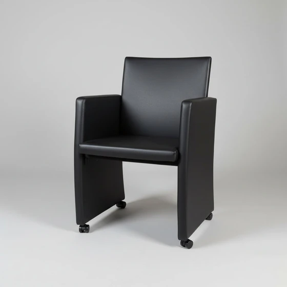 Bacher Brandon Stuhl Echtleder schwarz auf Rollen Design Esszimmerstuhl Freisteller