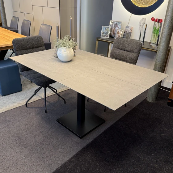 Bacher Quota Esstisch höhenverstellbar Keramik Rock Grigio ausziehbar 90–150 cm Abverkauf - Möbelhaus H. Zeppenfeld GmbH
