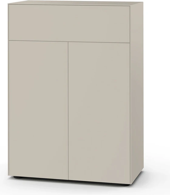 Designkommode Piure Nex Pur Box 2041300 in silk – eleganter Freisteller mit klarer Linienführung, zwei Türen und Schubkasten, ideal für kompakte Räume
