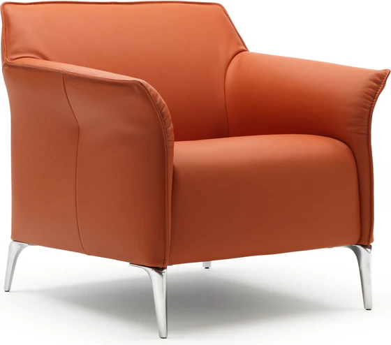 Leolux Mayon Sessel als Freisteller in Senso Leder terracotta mit Aluminiumfuessen