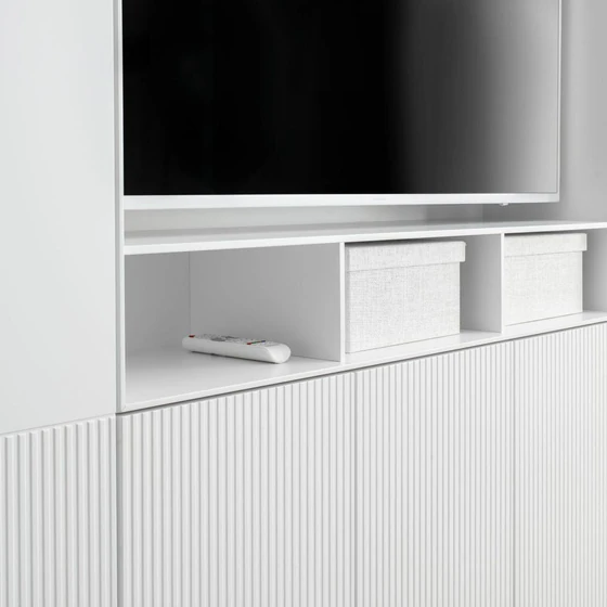 Detail der Rillenfront bei Sudbrock Miria Plus – strukturierte Front in den unteren zwei Rastern.