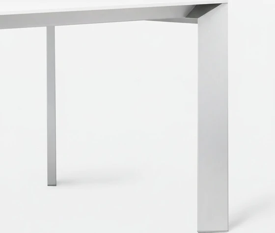 Kristalia Esstisch Nori Ausziehtisch Designmöbel Sauerland Zeppenfeld Olpe