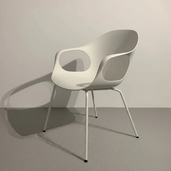 Elephant Chair – 3/4-Ansicht links, Polyurethan Weiß (PO01), 4-Fuß weiß