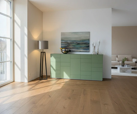 Kettnaker SOMA Highboard im Wohnambiente – 6 Türen à 60 cm, Lack matt