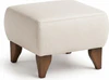 DEMA Ottomanne Hocker 50 x 50 cm in Creme als Freisteller im Hochformat, quadratischer Polsterhocker mit feiner Nahtführung und dunklen Holzfüßen.