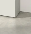 Detailaufnahme eines runden Fußes vom Kettnaker Highboard Case, modernes Möbeldesign