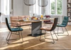 Asco T-Table im modernen Essbereich – Eiche weiß geölt, Zentralfuß in Stahl, 240×100 cm