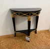 Gesamtansicht der Bagus Luxus-Konsole 0483 in Schwarz und Gold, Ausstellungsstück mit Querstrebe und halbrunder Form