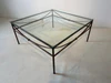 Couchtisch Bielefelder Werkstätten Arc T90, Metallgestell LOA Gold Antin mit Messingdetails und Klarglasplatte, Ausstellungsstück im Landhausstil Ansicht von oben