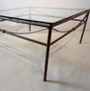 Couchtisch Bielefelder Werkstätten Arc T90, Metallgestell LOA Gold Antin mit Messingdetails und Klarglasplatte, Ausstellungsstück im Landhausstil Detail Fuß