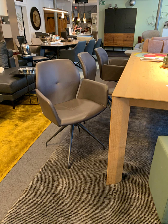 Mobitec Mood 95 Stuhl leger Möbel Zeppenfeld Olpe Designmöbel Sauerland Drehstuhl