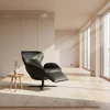 Detailaufnahme der hochwertigen Kaltschaum-Polsterung des JORI Relaxsessels Daydreamer JR-7450 – erstklassiger Sitzkomfort in schwarzem Leder.