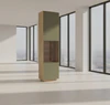 Anrei Puro Style SY771 – Vitrine in Asteiche mit Glastür und schwarzem Metallrahmen, 50×198,6×35 cm, Ambientem Lack salbei